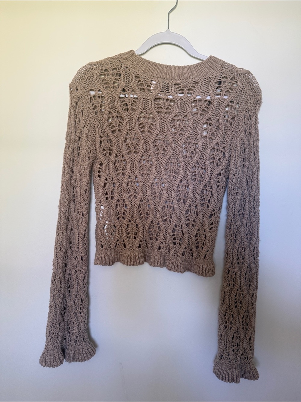 H&M Divided Open-Knit Crop Sweater in Light Taupe - Picture 3 of 3